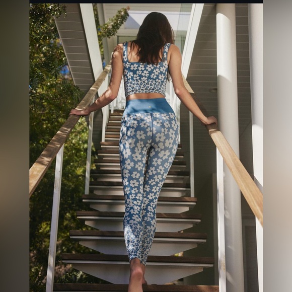 Spiritual Gangster - Jacquard / Coastal Floral Set - Size XS/S - Picture 2 of 6